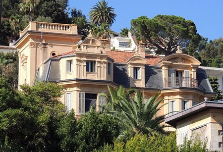 Madonna để con trai 8 tuổi dự tiệc sinh nhật hoang dã