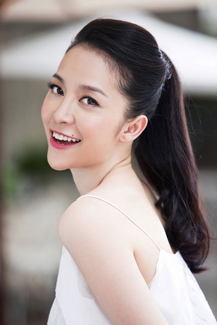 Những sao nữ showbiz Việt thừa hưởng nét đẹp từ mẹ - 6 Jennifer Phạm