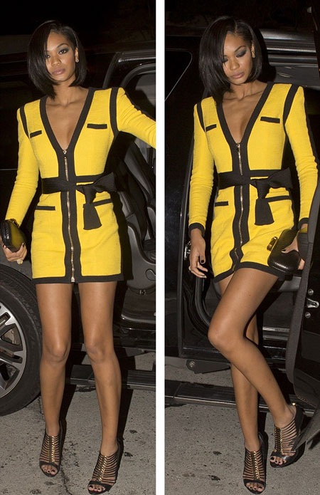 Siêu mẫu Chanel Iman đã thay trang phục để đi tiệc tối cùng bạn bè