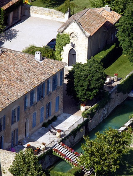 Tổ ấm tại Pháp của Brad Pitt và Angelina Jolie rất ấm cúng và thân thiện.