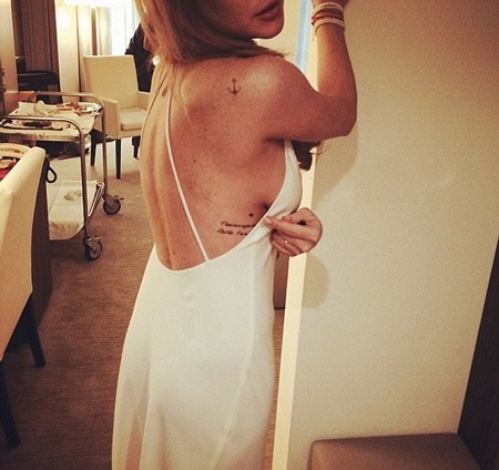 Nụ cười sảng khoái của nữ diễn viên nổi tiếng.