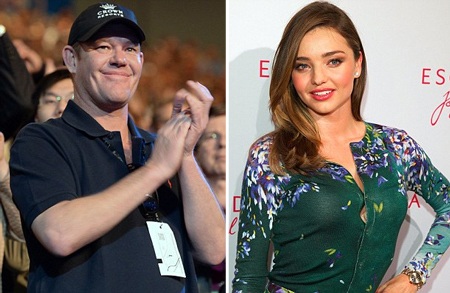 Tỉ phú James Parker (trái) và siêu mẫu Miranda Kerr đang bị đồn thồi hò hẹn với nhau.