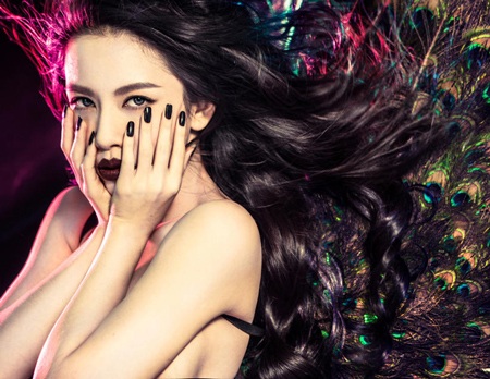 Người đẹp Phan Sương Sương khoe thân nóng bỏng