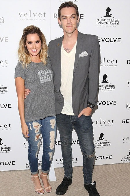 Ashley Tisdale bí mật lên xe hoa - 3 Ashley Tisdale bí mật lên xe hoa