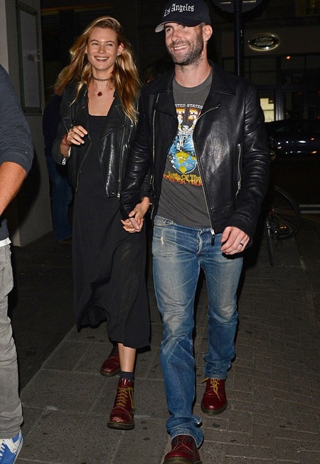 Siêu mẫu Nanbia trình diễn trong show diễn của Victoria's Secret vào năm ngoái.