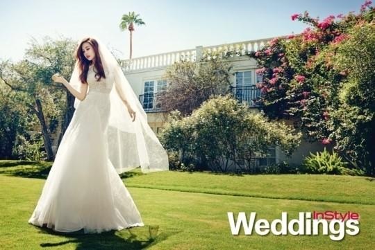 Bộ ảnh mới nhất Lee Da Hae được thực hiện tại một biệt thự sang trọng ở
California, Mỹ.