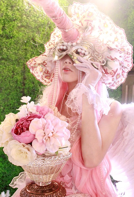 Trọn bộ cosplay ngựa hồng đẹp long lanh của Chibi - 11 Huy Khánh