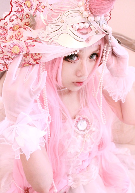 Trọn bộ cosplay ngựa hồng đẹp long lanh của Chibi - 5 Huy Khánh