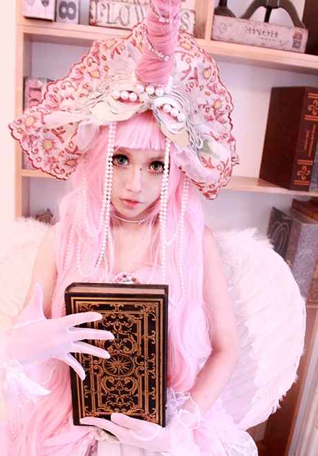 Trọn bộ cosplay ngựa hồng đẹp long lanh của Chibi - 8 Huy Khánh