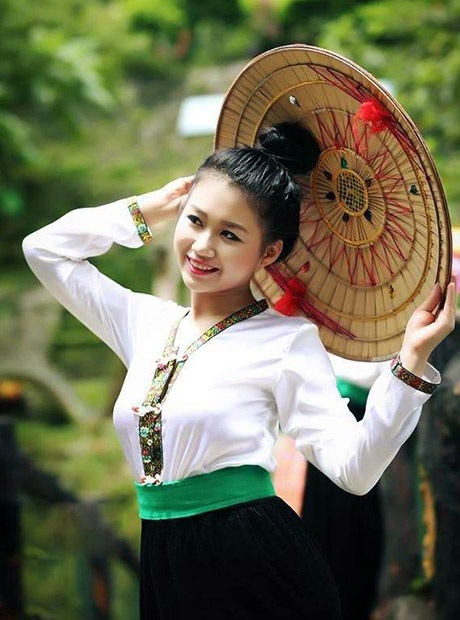 Trang Phục Dân Tộc Thái Nữ Màu Đỏ ,Dân Tộc Thái, Trang Phục 54 Dân Tộc |  Shopee Việt Nam