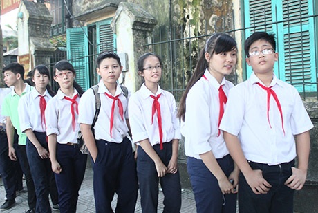 Học sinh trường THCS Cát Linh