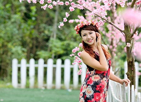 Thiếu nữ Hà thành dịu dàng thu sang - 12 Mai Châm