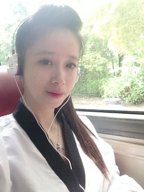 “Hoa khôi” taekwondo Tuyết Vân tiếp tục "gặt" HCV thế giới - 3 Hình ảnh Châu Tuyết Vân trong chuyến đi thi đấu tại Bali, Indonesia