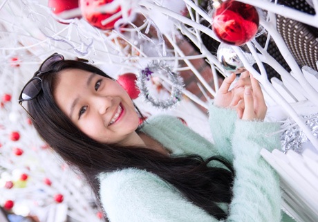 Tam Triều Dâng háo hức đón Noel trên đường phố Sài thành - 4 Mai Châm