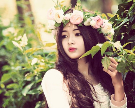 Cận cảnh gương mặt xinh lung linh của "búp bê ảnh thẻ" Lan Hương - 6 Mai Châm