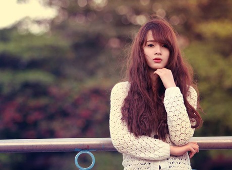 Cận cảnh gương mặt xinh lung linh của "búp bê ảnh thẻ" Lan Hương - 3 Mai Châm