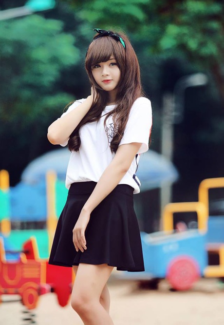 Nữ sinh Sài Gòn nổi tiếng bất ngờ vì ảnh thẻ xinh như búp bê - 2 Lê Lý Lan Hương - sinh viên ĐH Kinh tế kỹ thuật TP.HCM
