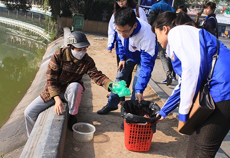 Túi ni lông được thu gom tại chỗ