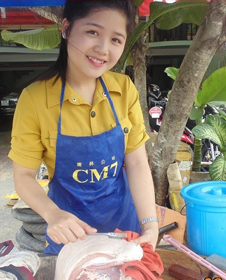 Những cô gái vụt nổi tiếng chỉ bởi vẻ ngoài xinh đẹp - 2 Hot girl bán thịt Đỗ Hồng Liên