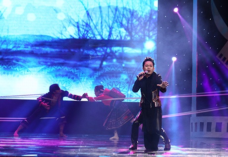 Tùng Dương và Lan Phương công bố giải âm thanh và âm nhạc xuất sắc