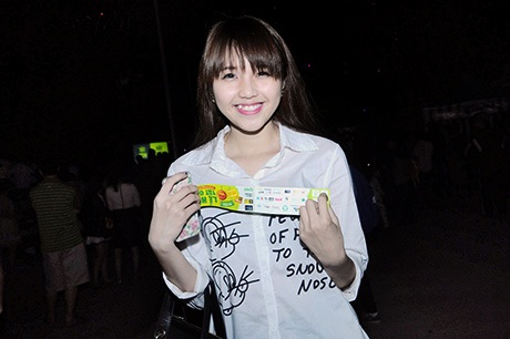 Bạn trẻ hào hứng tham gia sự kiện