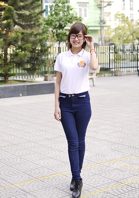 Trần Thị Oanh, khoa Ngoại ngữ