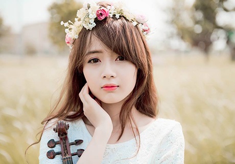 Lan Hương sở hữu đôi mắt to tròn, biết nói