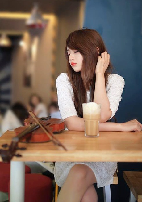 Chùm ảnh "búp bê ảnh thẻ" hoá thiếu nữ nhạc đồng quê lãng mạn - 8 M.C