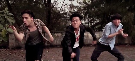 Clip giới trẻ Hà Nội nhảy múa vui nhộn theo điệu "Happy" - 5 Hình ảnh trong clip
