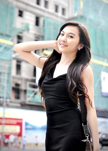 Cô gái xinh đẹp "đọc rap nhanh như máy" bật mí cách luyện tập - 6 Mai Châm