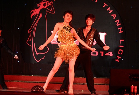 Tiết mục múa kết hợp dance sport của Hoa khôi Nguyễn Thị Kim Ngân được trao giải tài năng