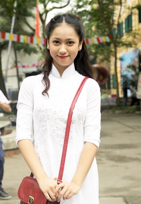 Hồng Minh