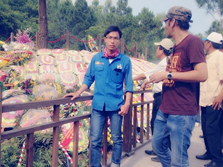 Khiêm vào viếng khu mộ Đại tướng Võ Nguyên Giáp tại Quảng Bình