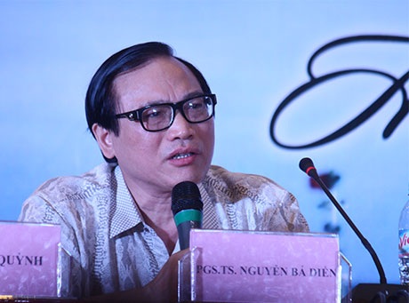 PGS.TS Nguyễn Bá Diến khẳng định phải sử dụng cây “nỏ thần” là luật pháp quốc tế để đấu tranh