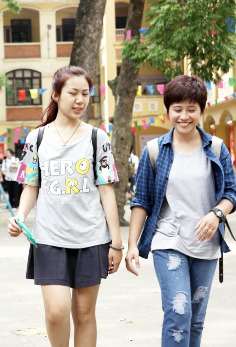 Các bạn học sinh lớp 12 có khoảng thời gian nghỉ ngơi 1 tháng trước khi bước vào kì thi đại học.