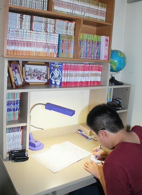 Bảng điểm năm lớp 12 của Anh Quân