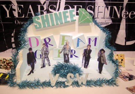 Quà tặng thần tượng của fan SHINEE