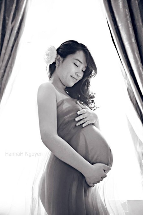 Bộ ảnh hạnh phúc đón con đầu lòng của cặp dancer nổi tiếng Hà thành - 5 Hai vợ chồng mong ngóng ngày con ra đời (dự kiến là 3 tuần nữa)