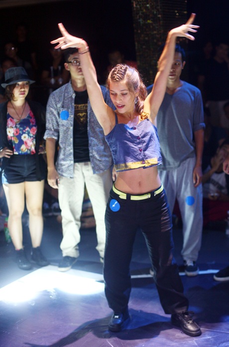 Nữ vũ công Pháp chiến thắng giải nhảy popping Việt