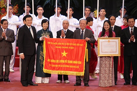 Đoàn thanh niên TP. Hà Nội nhận danh hiệu Anh hùng LLVTND