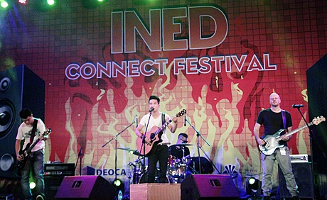 Guitar bass Quốc Hưng – anh trai hot girl An Japan là thành viên của nhóm Oringchains