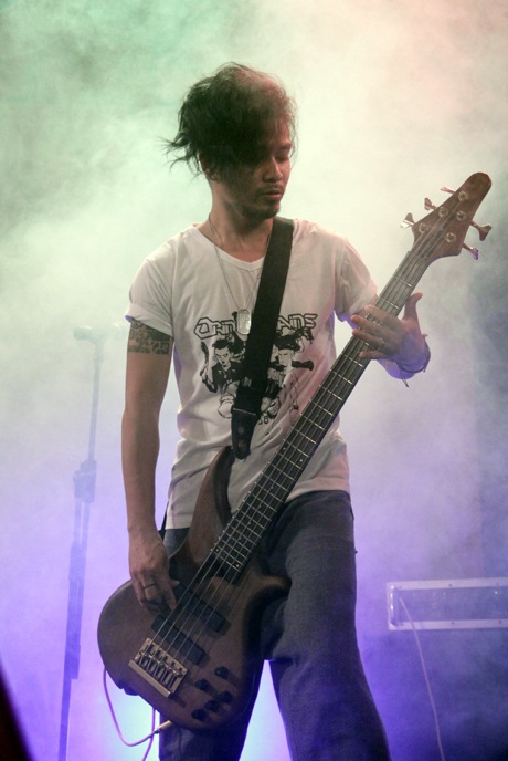 Guitar bass Quốc Hưng – anh trai hot girl An Japan là thành viên của nhóm Oringchains