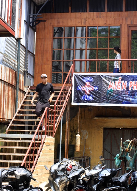 Những vị khách của X98