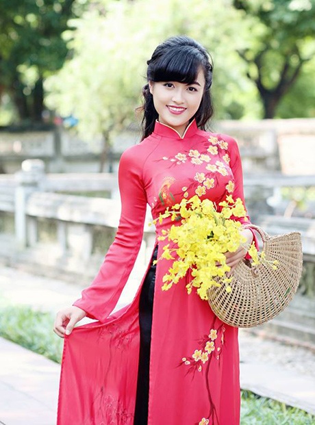 Top 20 Hoa khôi sinh viên ĐH Luật khoe dáng với áo dài - 10 Nguyễn Hải Yến, SBD 118