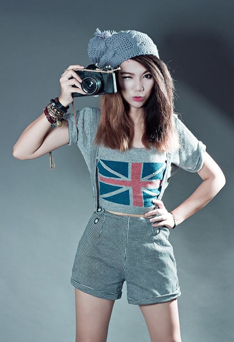 Luk Vân: Nữ đạo diễn 9X mát tay nhào nặn diễn viên hot boy, hot girl