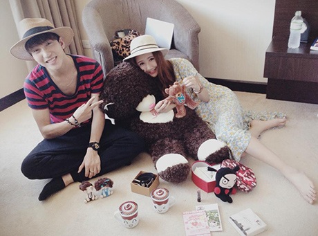 Quỳnh Anh Shyn và Bê Trần là cặp đôi được hàng ngàn bạn trẻ hâm mộ