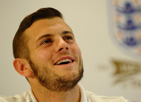 Wilshere bị “ném đá” dữ dội sau lời phát biểu hớ - 1 Wilshere đang bị chỉ trích vì lời phát biểu của mình