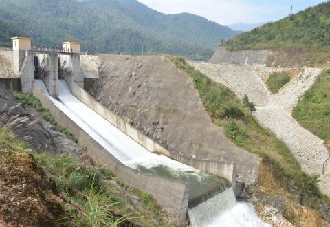 EVN mua điện giá cao từ Trung Quốc: Chuyện lại "nóng" - 1 Huyện Sa Pa, tỉnh Lào Cai có nhiều dự án thủy điện vừa và nhỏ