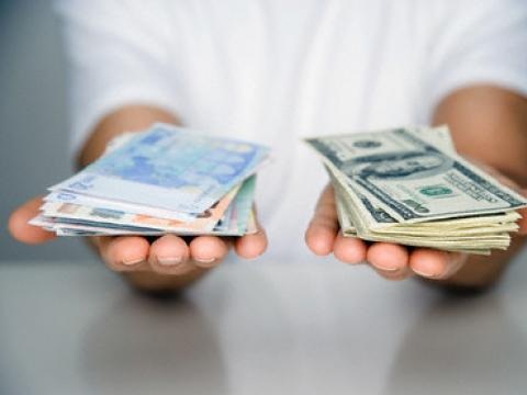 TS Nguyễn Trí Hiếu: Chưa cần thiết điều chỉnh tỷ giá USD/VND! - 2 TS Nguyễn Trí Hiếu