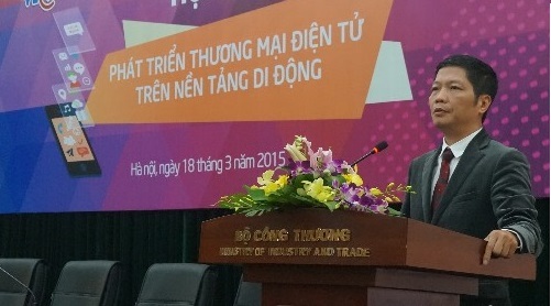 Việt Nam có “nền kinh tế” 3 tỷ USD từ điện thoại di động - 1 Thứ trưởng Trần Tuấn Anh (ảnh: BCT)